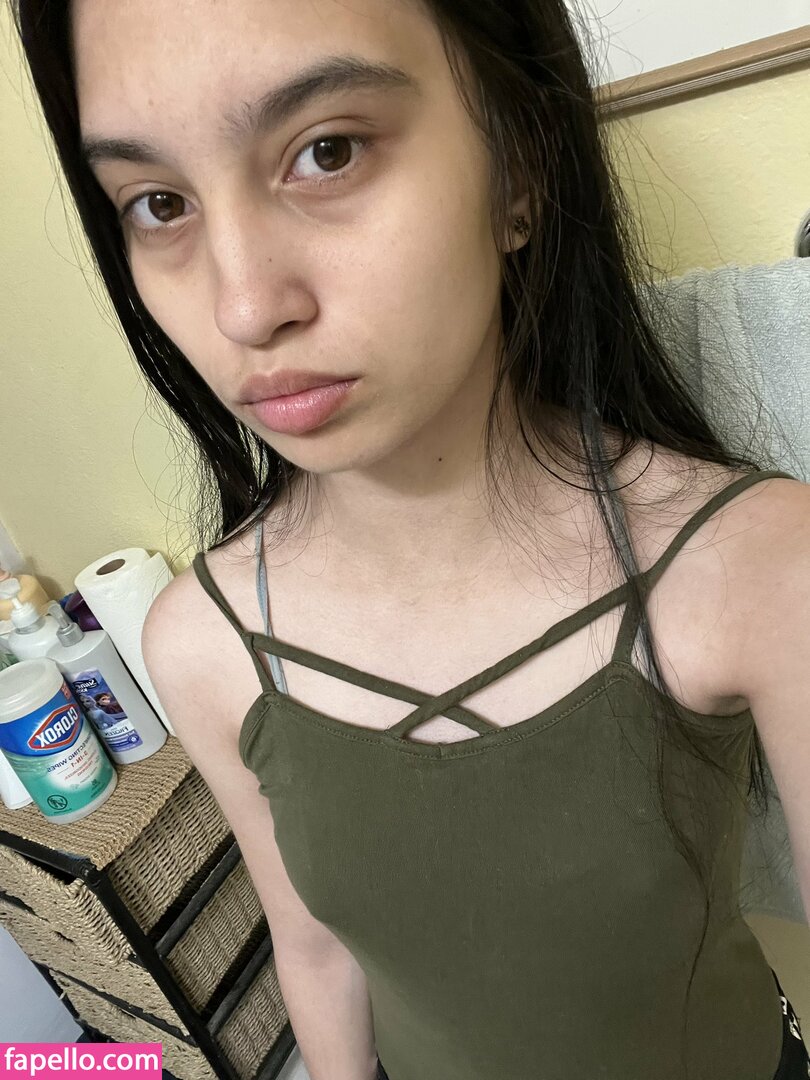 48arreislaer / SierraSuicidal Nude Leaked  Photo #6