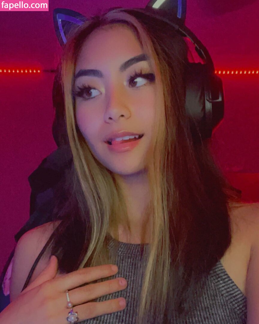 aanggiee / angiebangiie / issaanggiee Nude Leaked OnlyFans Photo #4
