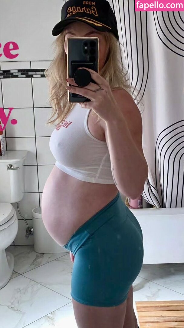 Eeerinleigh / erineeveefree Nude Leaked OnlyFans Photo #24