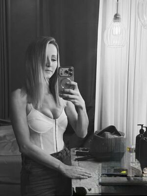 Melissa Naschenweng #413