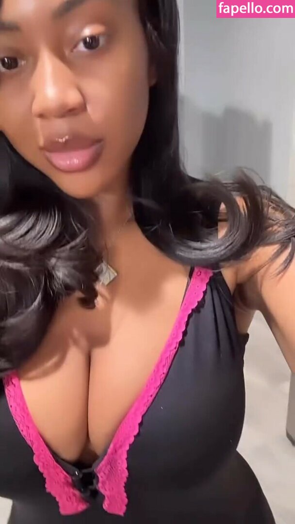 Nneka / _KissAndBlush / whoisnneka Nude Leaked  Photo #133