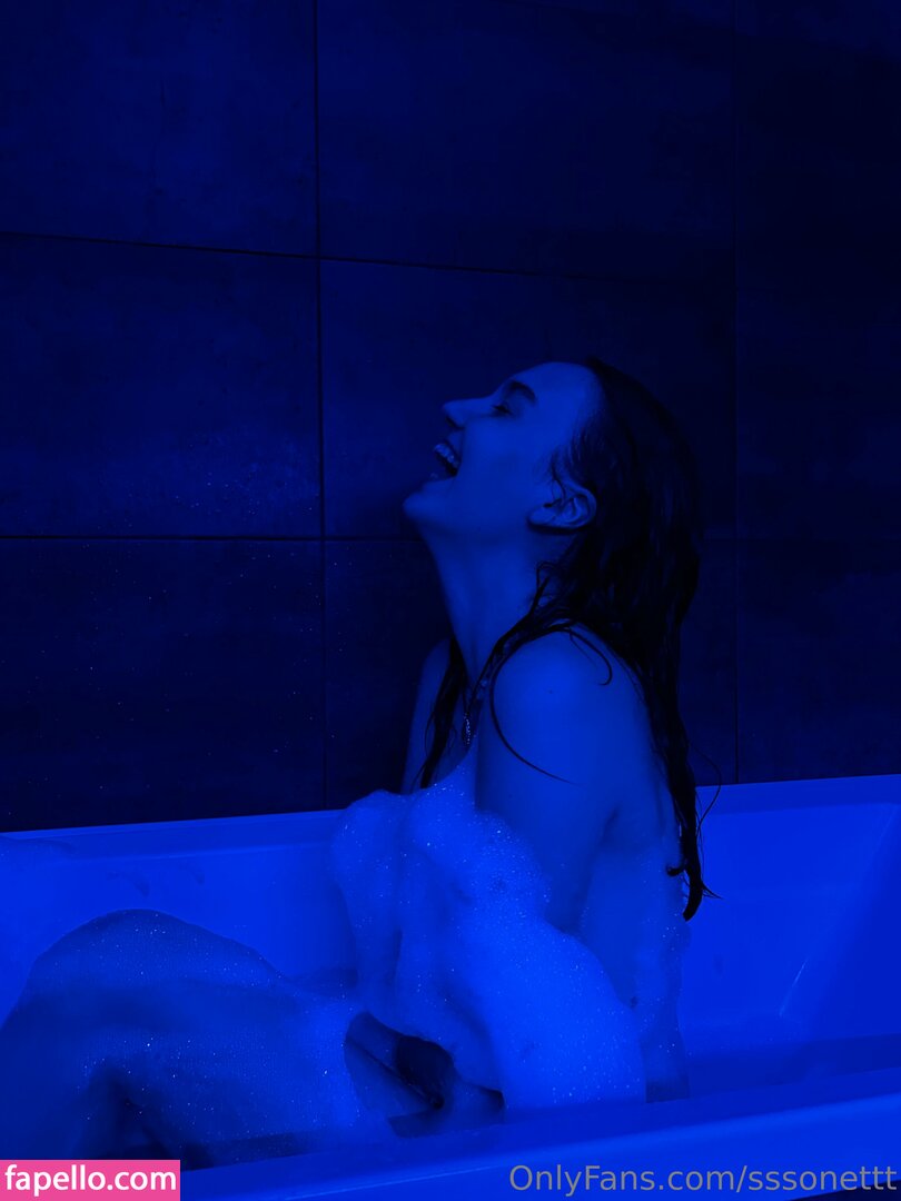 sonya.mykhailenko / sssonettt Nude Leaked OnlyFans Photo #213