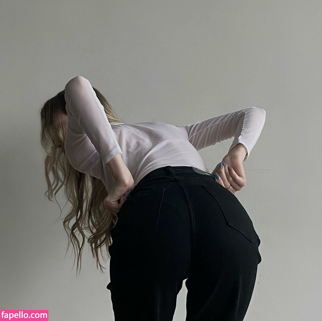 uuraniumm / uuraniummm Nude Leaked  Photo #5